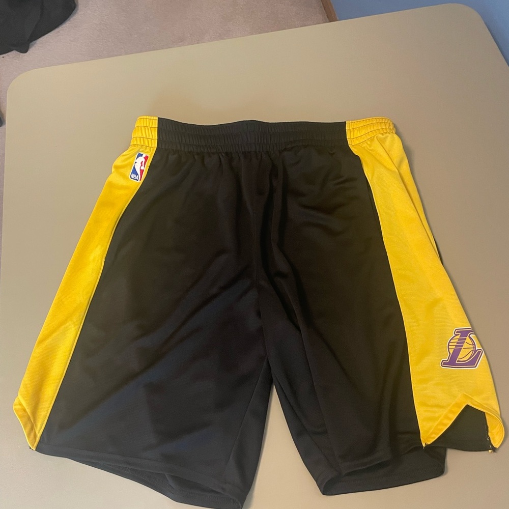 Black/gold Fanatics NBA logo Lakers logo shorts with drawstrings